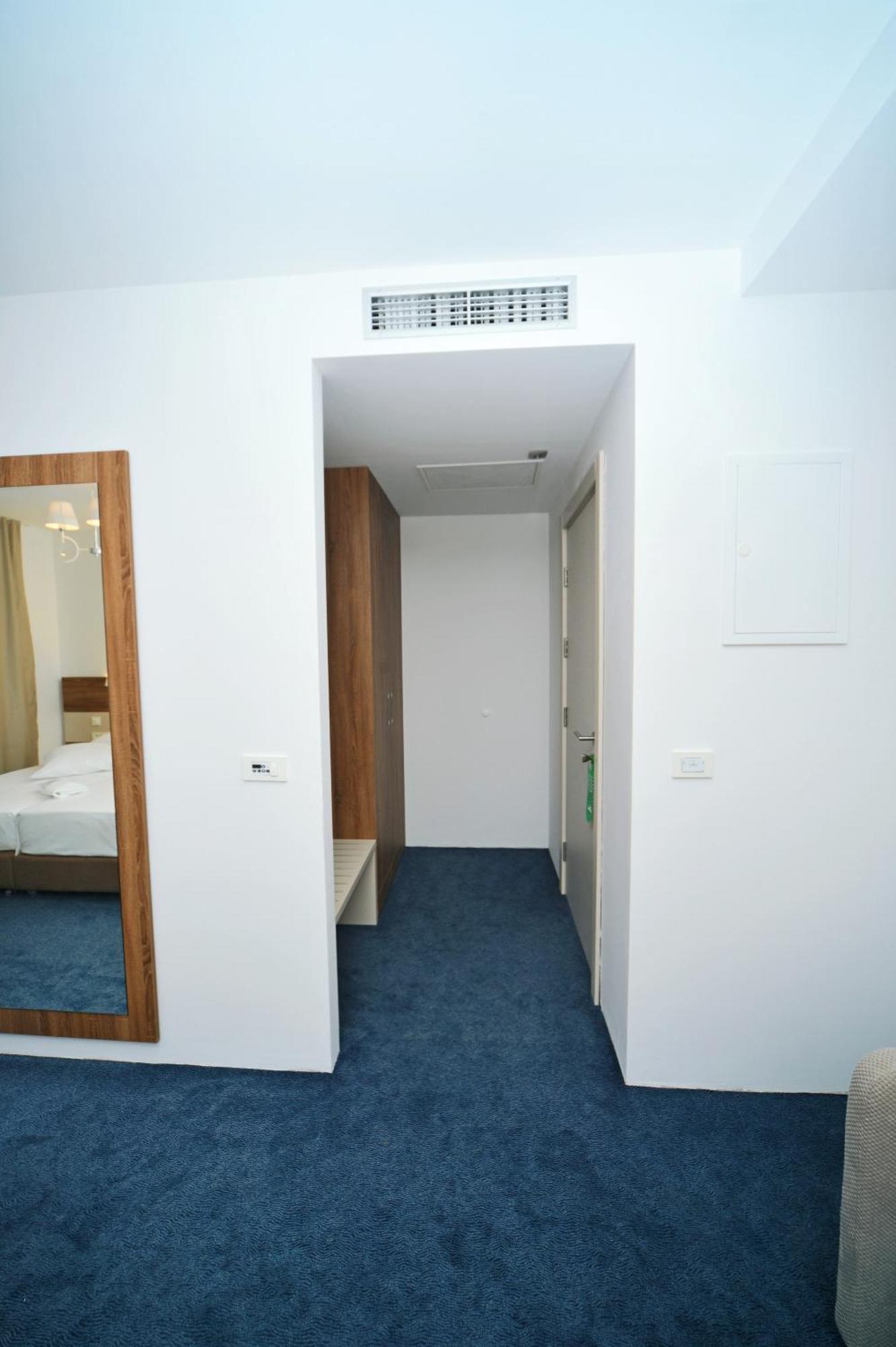 Boutique Hotel Mali Raj オパティヤ エクステリア 写真